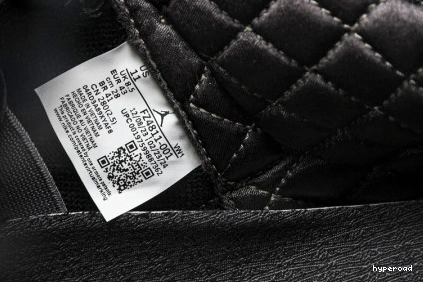 Hyperoad MA A “BLACK” X AIR MANIERE JORDAN 3 0802